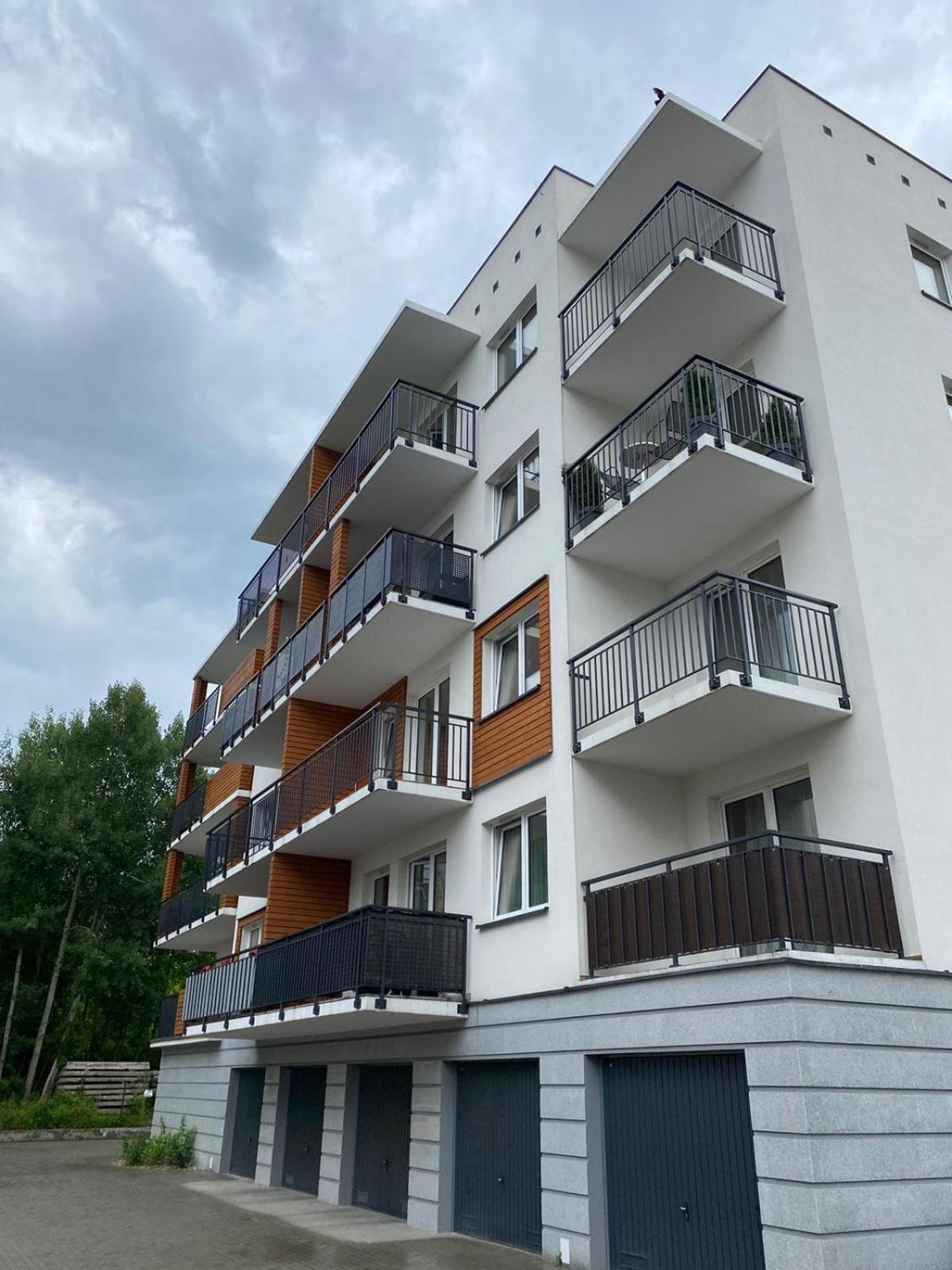 Malachite Green Apartment Grudziądz エクステリア 写真